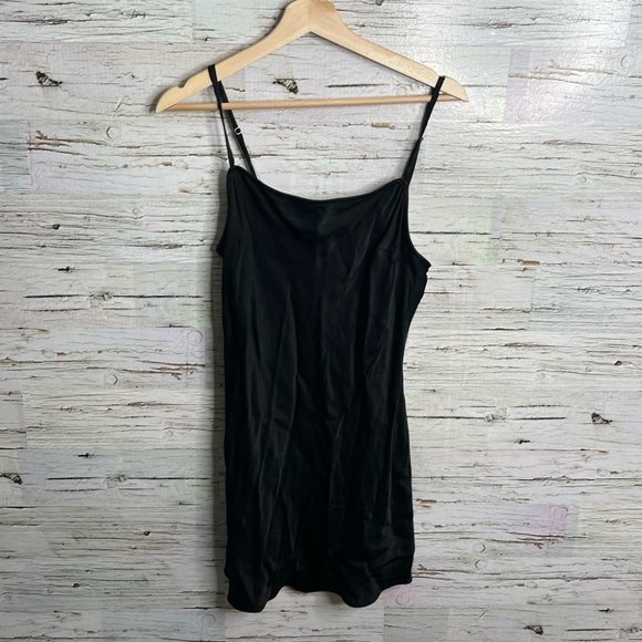 Aritzia Dresses & Skirts - Aritzia Black Alto Mini Dress Wilfred Size Large